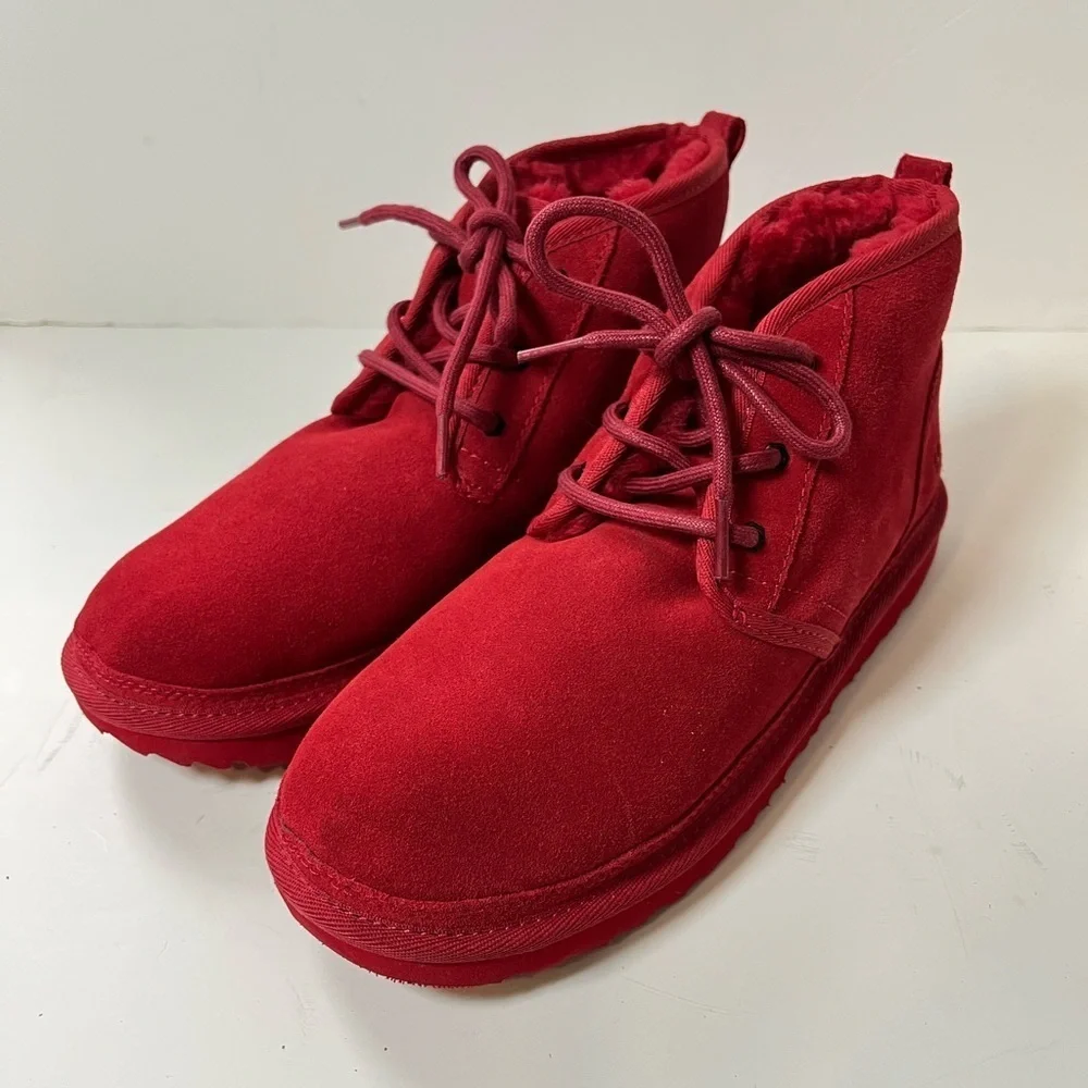 UGG Neumel II Chukka Boots Red Suede Big Kids Size 6